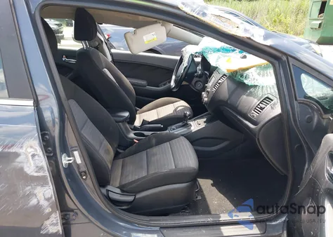 2016 Kia Forte Ex из США, поврежденный, VIN KNAFX4A87G5544930